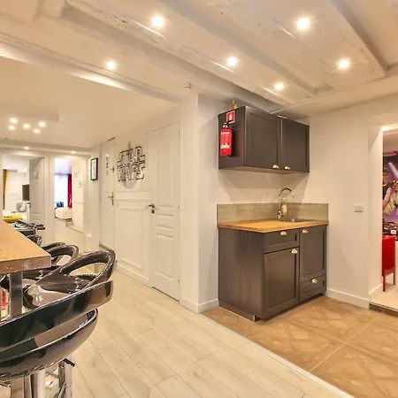 Apartment 41 - Atelier Star Wars