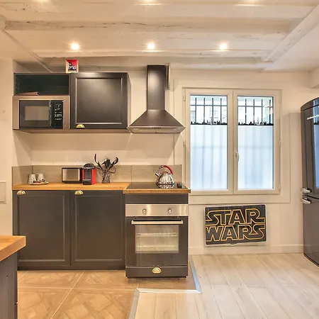 41 - Atelier Star Wars Apartment Paris